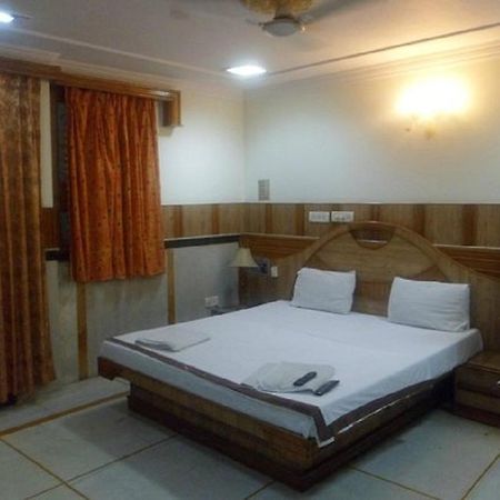 Ajay Guest House Új-Delhi Kültér fotó